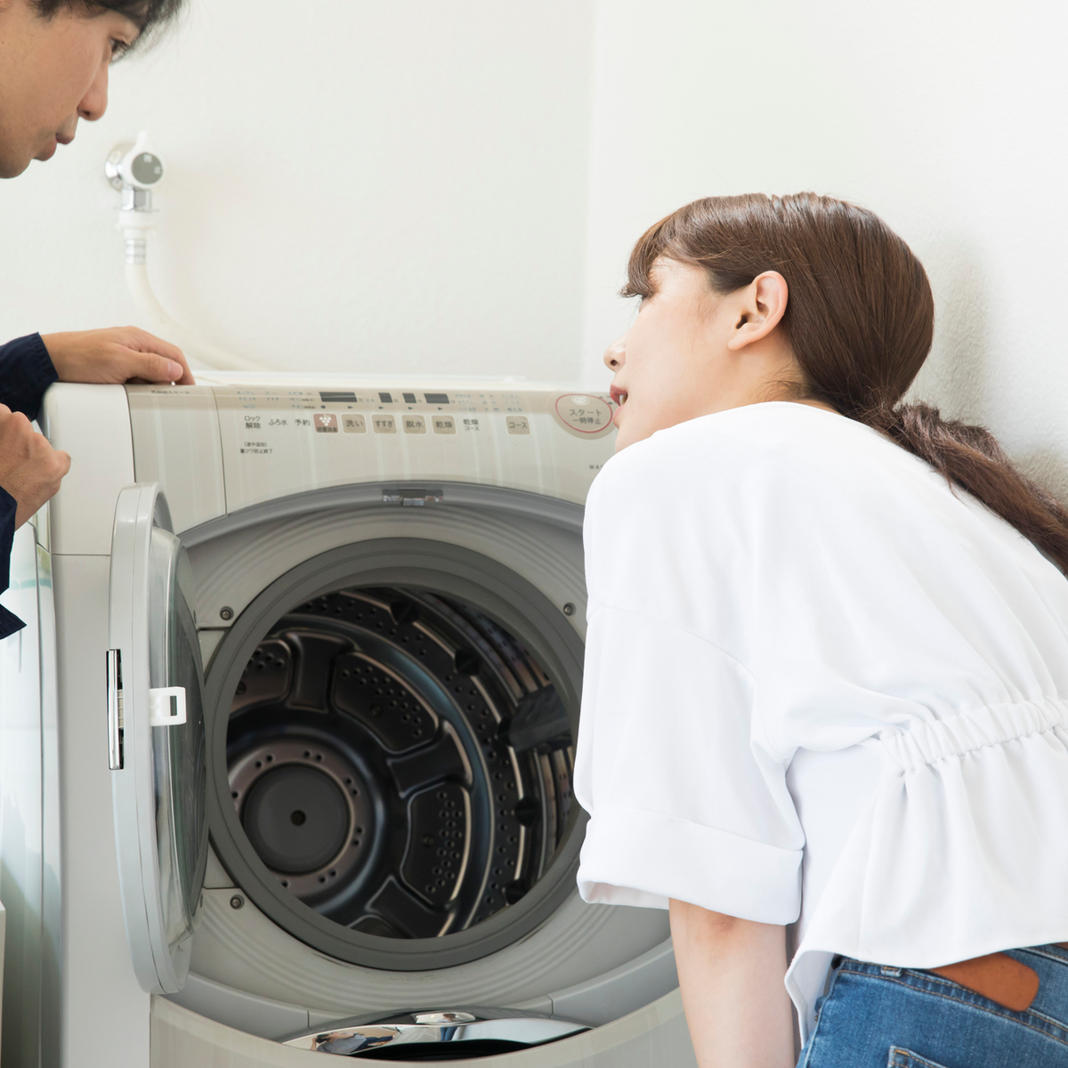 洗濯機は自分で設置できる？設置方法・水漏れ対策・業者に頼む判断基準
