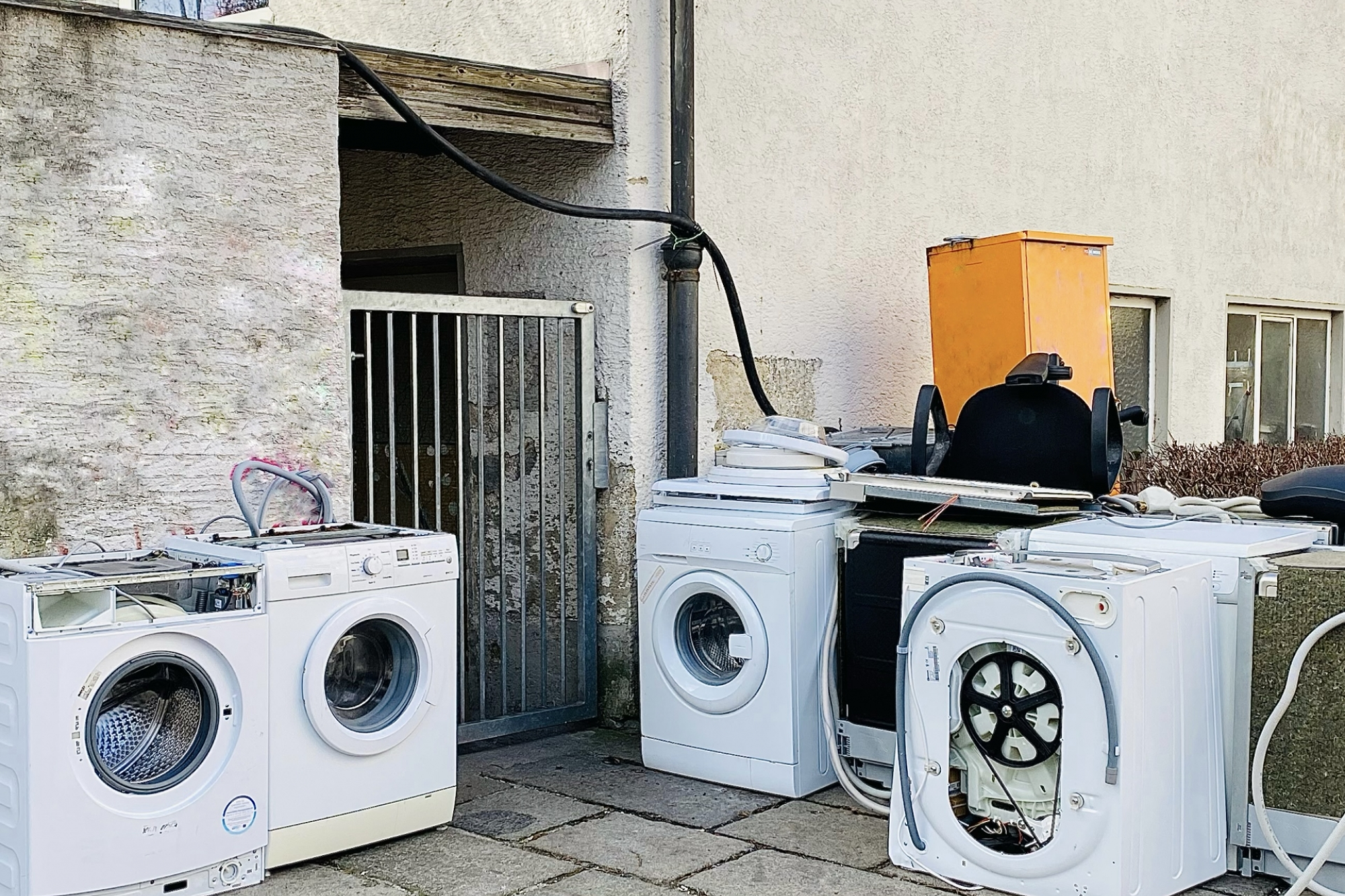 洗濯機の粗大ゴミ｜500円から・5つの処分方法・動く洗濯機は買取