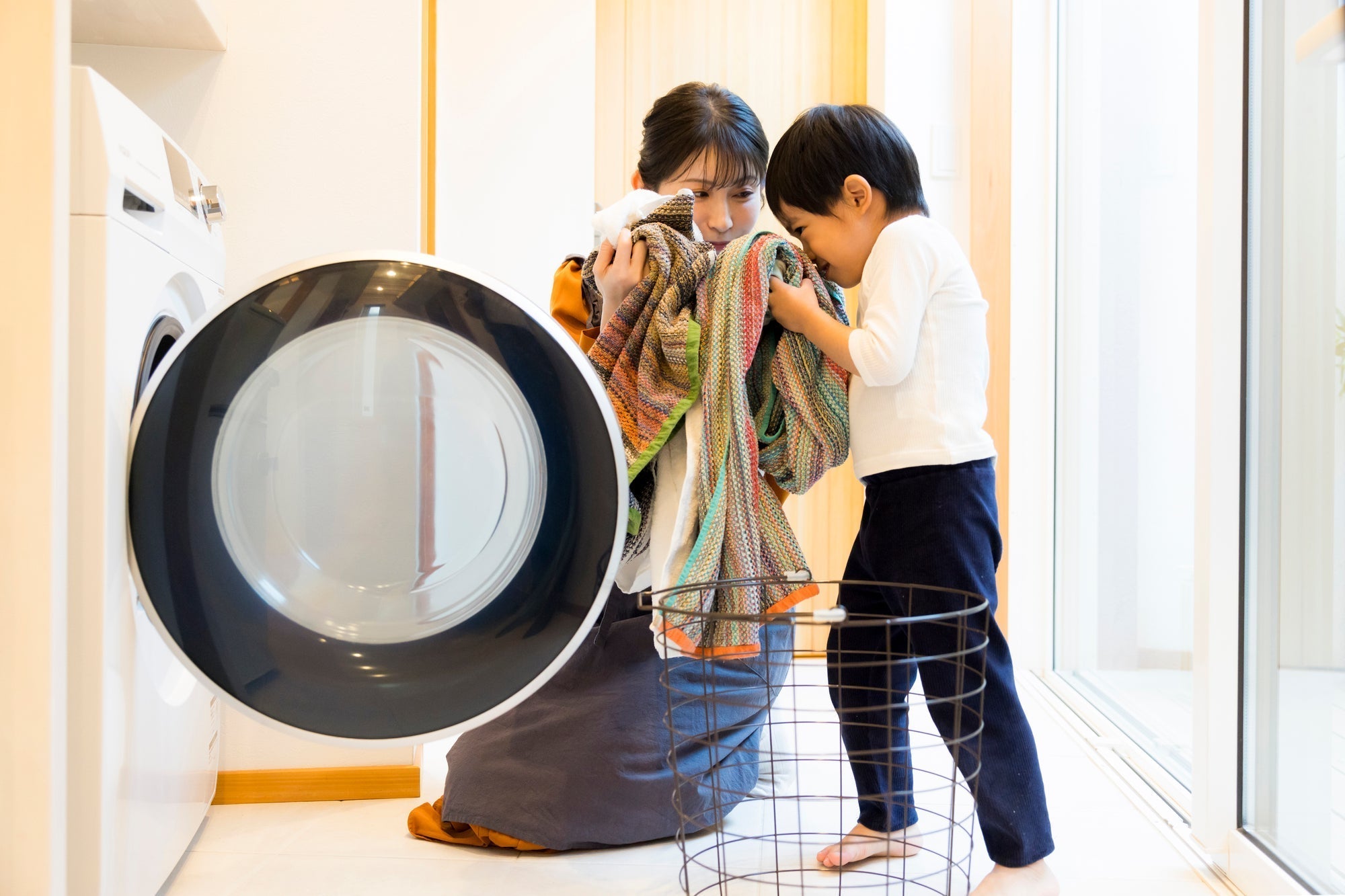 衣類乾燥機は子育て世帯の必需品！時短と安心を実現する選び方完全ガイド