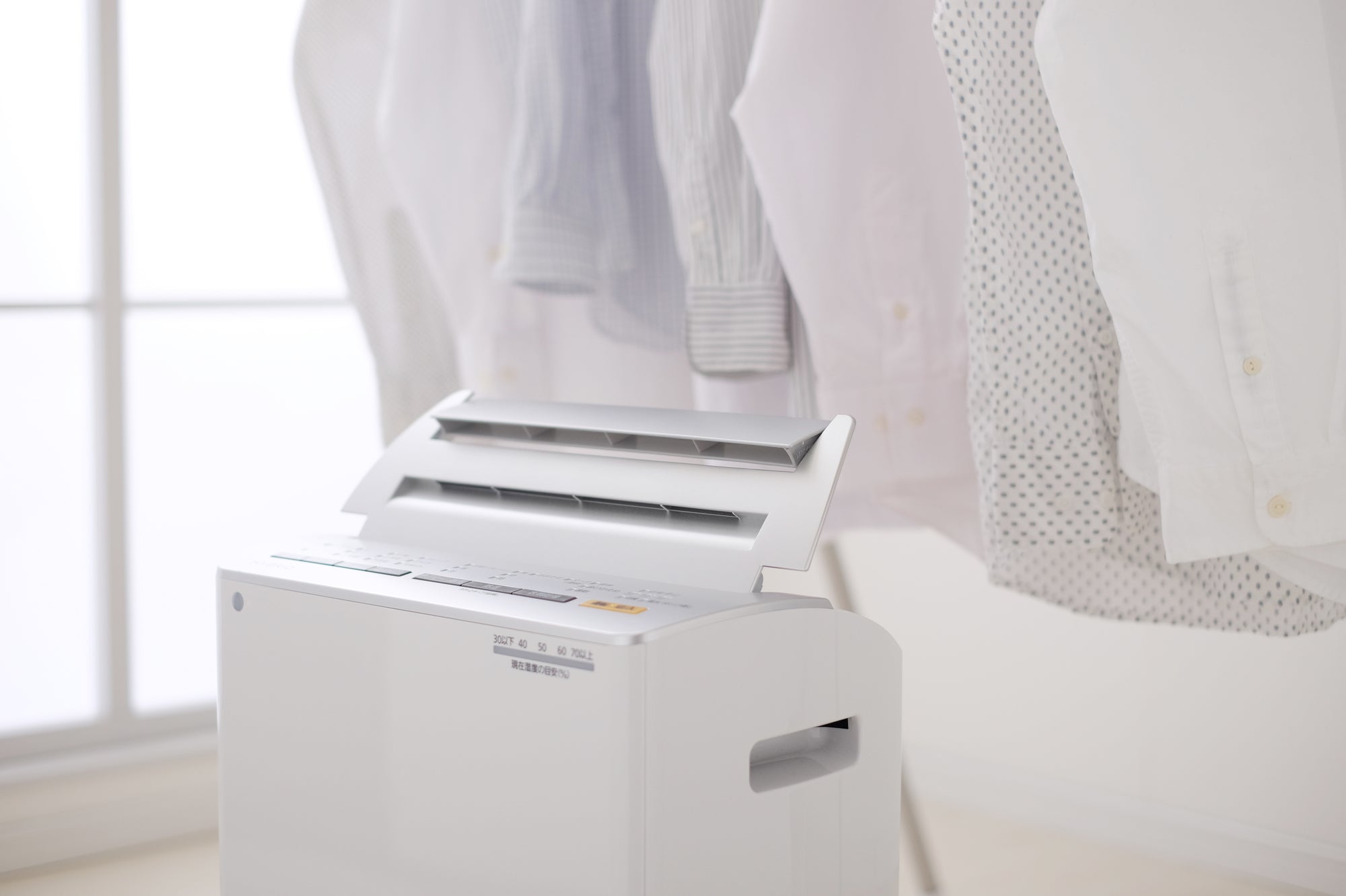 衣類乾燥機と除湿機どっちを選ぶ？5つの診断基準で最適な選択が分かる