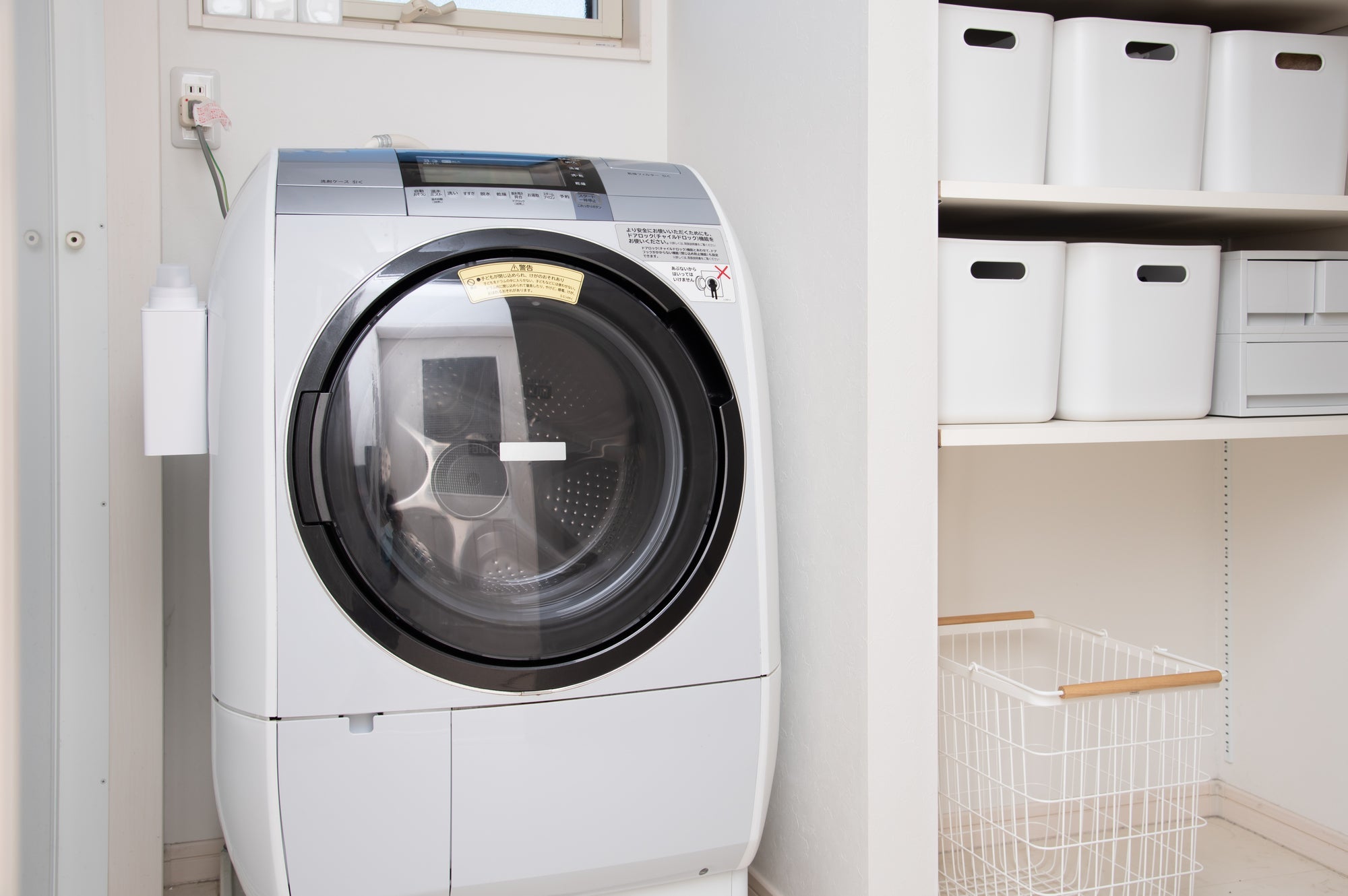 洗濯乾燥機と衣類乾燥機の違いは？機能・コスト・設置場所の比較と選び方